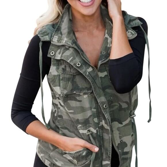 American Rag Vest Women's Large Army Green Camouflage Utility Full Zip - Picture 1 of 6